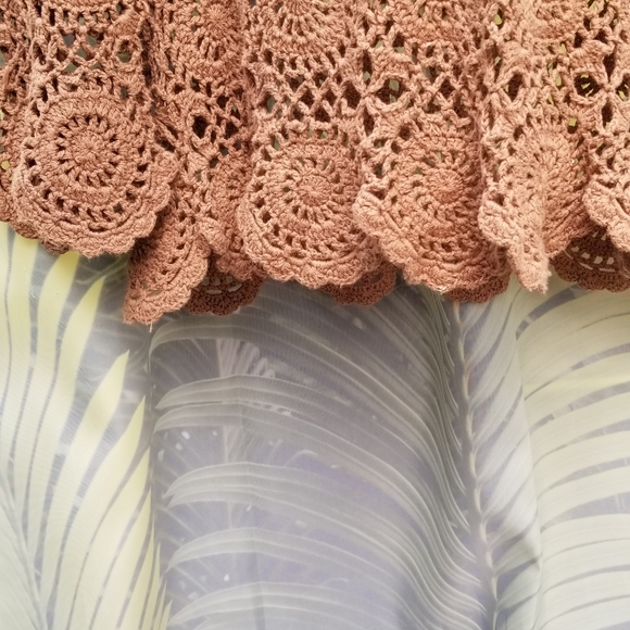 Tribal embroidered top - Picture 7 of 7